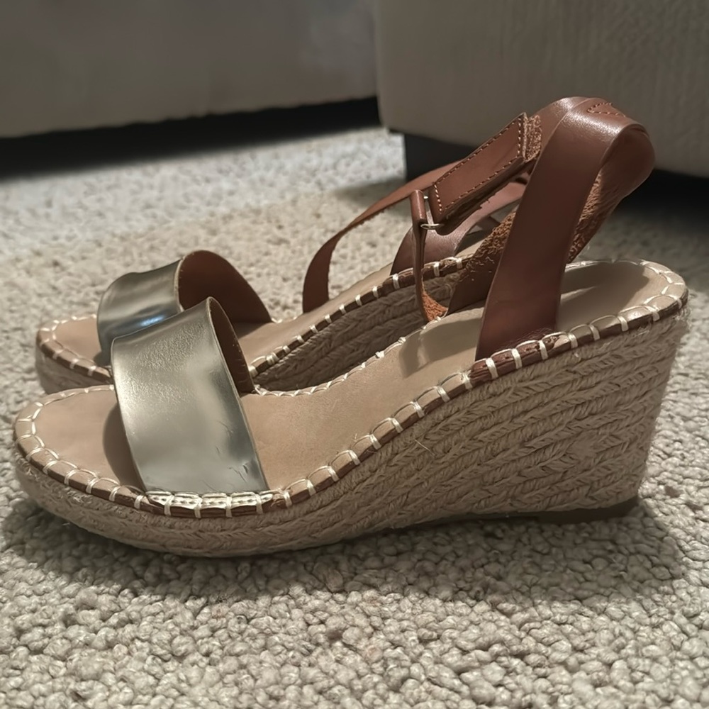 Catherine Malandrino Gold wedge heels